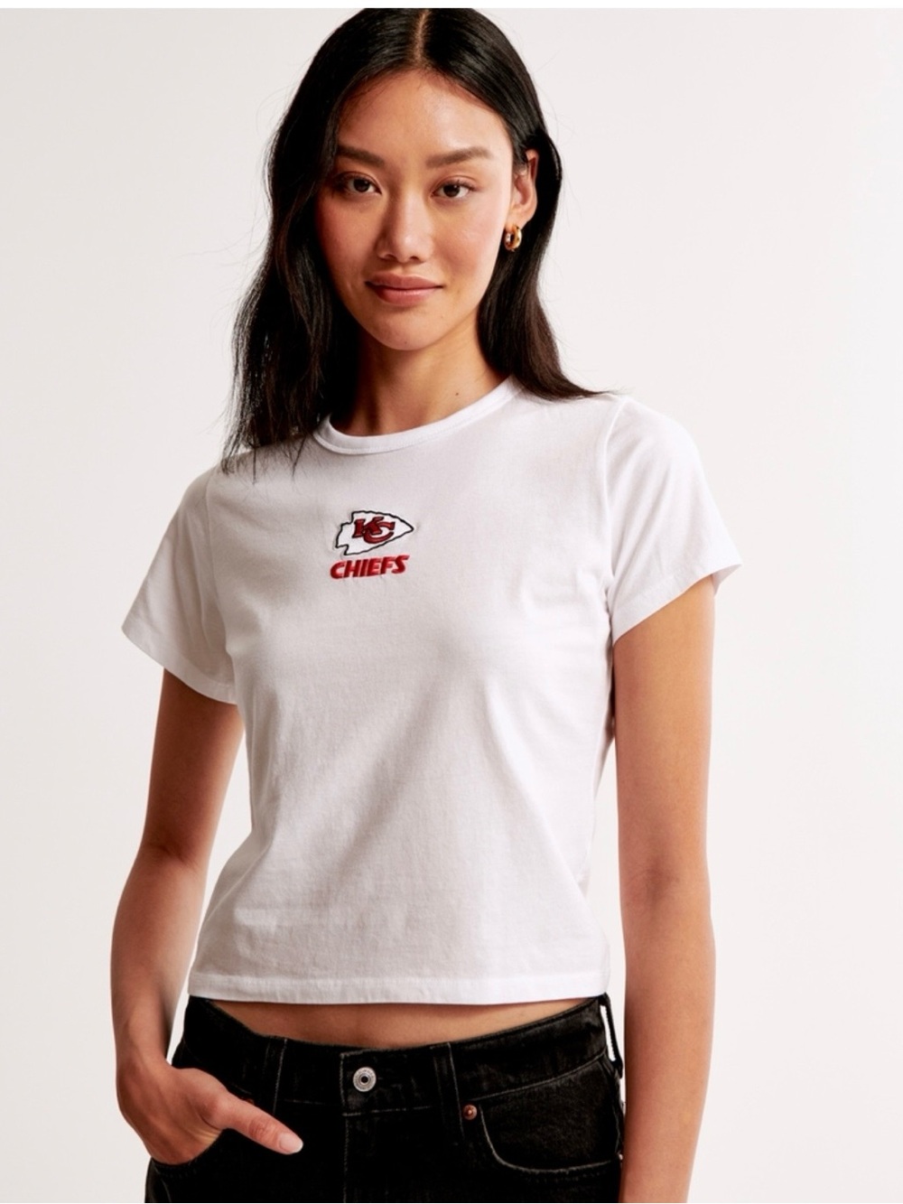 *NEW* Abercrombie Women’s Short-Sleeve Kansas City Chiefs Graphic Skimming Tee